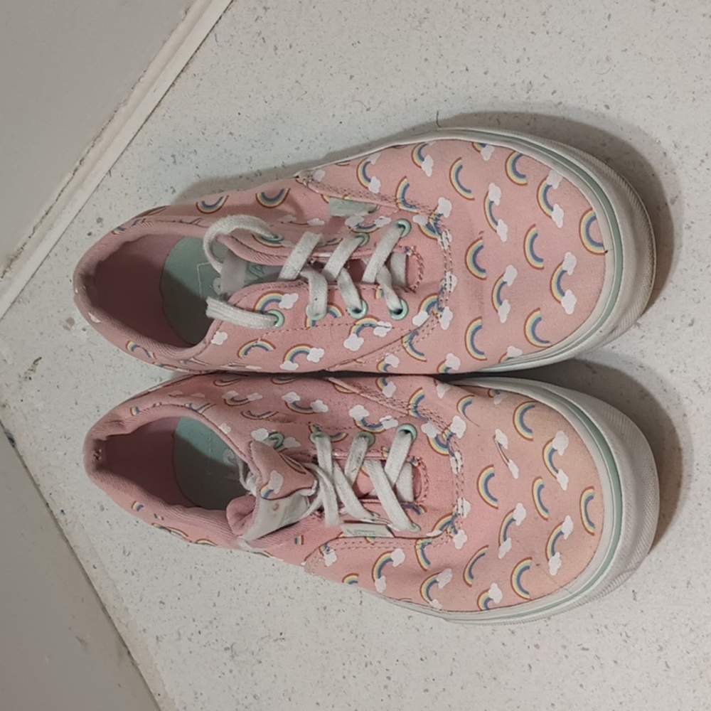 Vans Size 4 Girl's Adorable Rainbow Print Sneakers